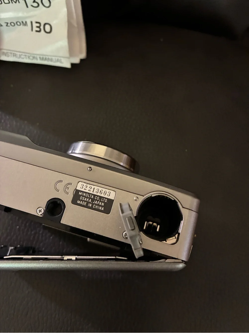 Minolta Freedom 130 Zoom 35mm Film Camera w/Carrying Case, Manual, & Film Roll
